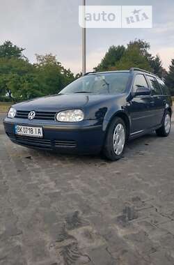 Универсал Volkswagen Golf 2001 в Луцке