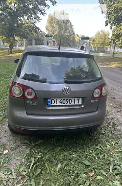 Хэтчбек Volkswagen Golf 2006 в Прилуках