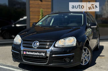 Універсал Volkswagen Golf 2009 в Червонограді