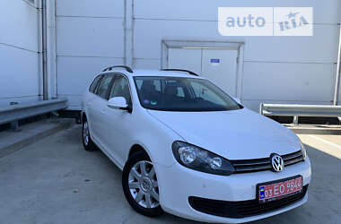 Універсал Volkswagen Golf 2010 в Києві