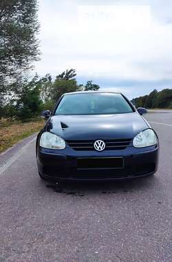 Хетчбек Volkswagen Golf 2005 в Бродах