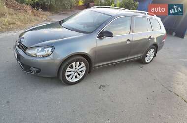 Универсал Volkswagen Golf 2011 в 