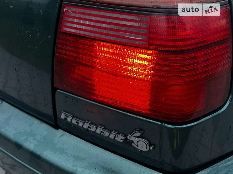 Хэтчбек Volkswagen Golf 1996 в Оброшином