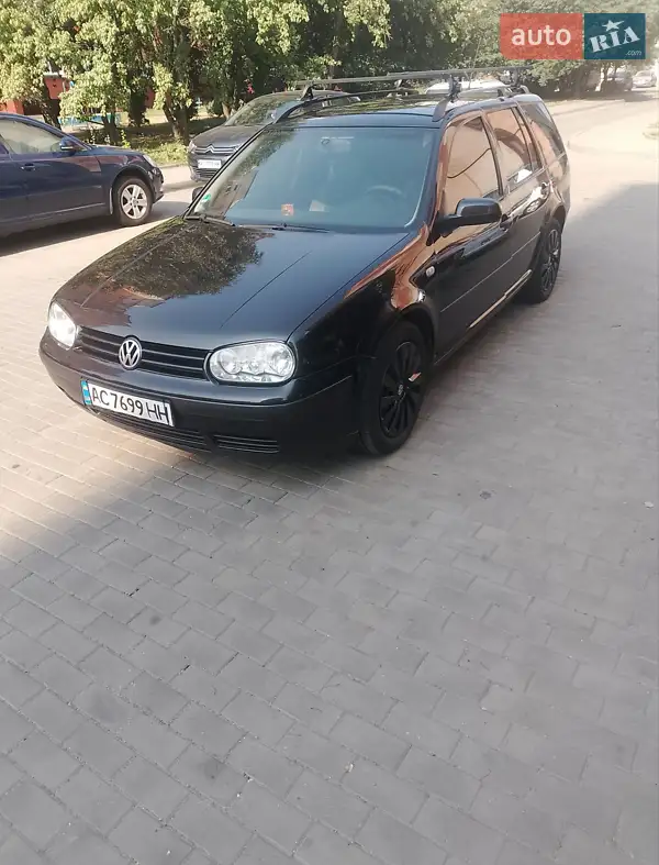 Volkswagen Golf