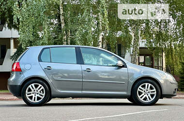 Хэтчбек Volkswagen Golf 2008 в Виннице