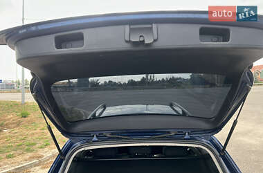 Универсал Volkswagen Golf 2012 в 