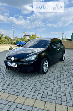 Хэтчбек Volkswagen Golf 2009 в Мукачево