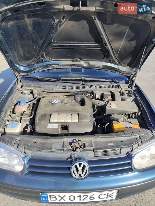 Универсал Volkswagen Golf 2003 в Изяславе