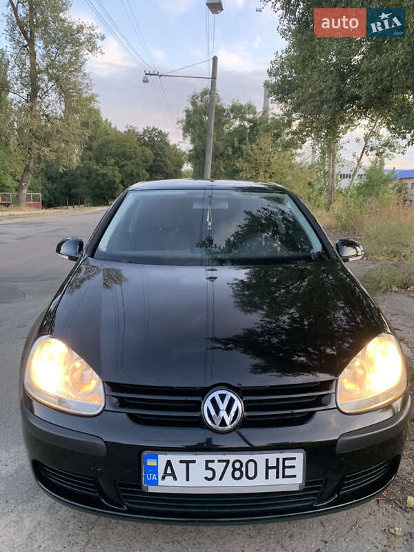 Volkswagen Golf 2004