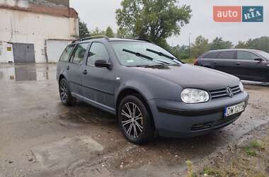 Універсал Volkswagen Golf 2001 в Києві