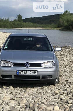 Универсал Volkswagen Golf 2003 в Коломые