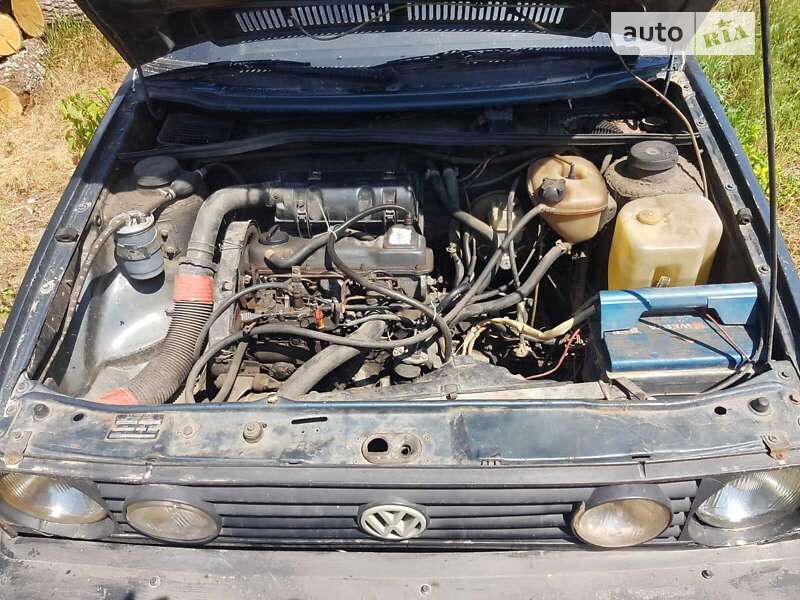 Хетчбек Volkswagen Golf 1985 в Звенигородці
