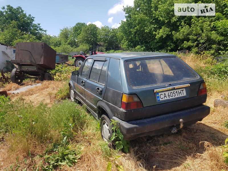 Хетчбек Volkswagen Golf 1985 в Звенигородці