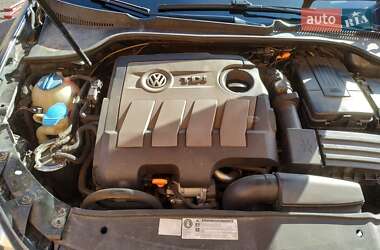 Универсал Volkswagen Golf 2010 в Чернигове