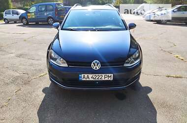 Универсал Volkswagen Golf 2015 в Киеве