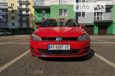 Хэтчбек Volkswagen Golf 2014 в Ивано-Франковске