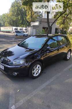 Хетчбек Volkswagen Golf 2012 в Києві