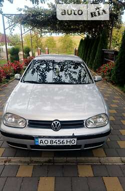 Хетчбек Volkswagen Golf 1999 в Виноградові