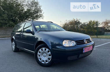 Универсал Volkswagen Golf 2004 в Львове