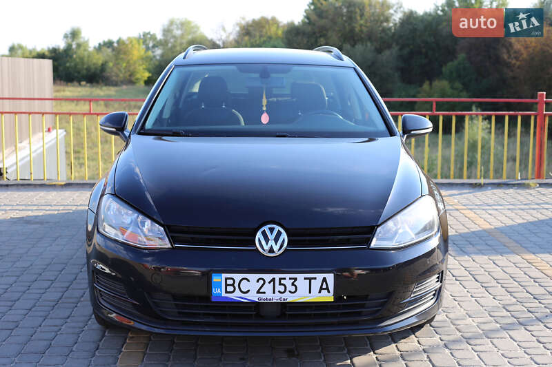 Универсал Volkswagen Golf 2014 в Львове