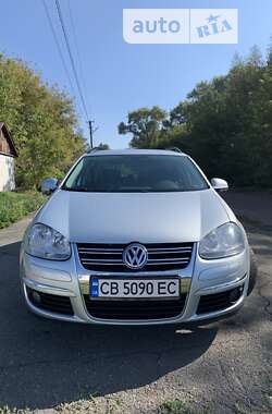 Універсал Volkswagen Golf 2009 в Києві