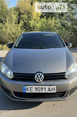 Хетчбек Volkswagen Golf 2012 в Дніпрі