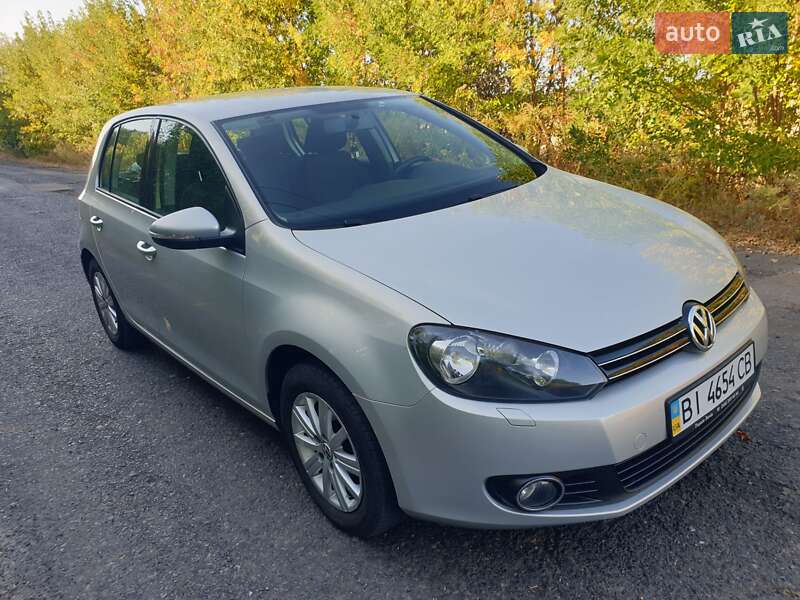 Хетчбек Volkswagen Golf 2012 в Миргороді