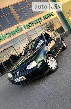 Универсал Volkswagen Golf 2002 в Ковеле