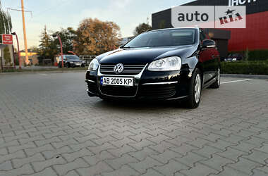 Универсал Volkswagen Golf 2009 в Виннице