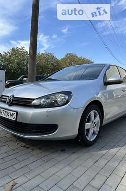 Хетчбек Volkswagen Golf 2010 в Одесі