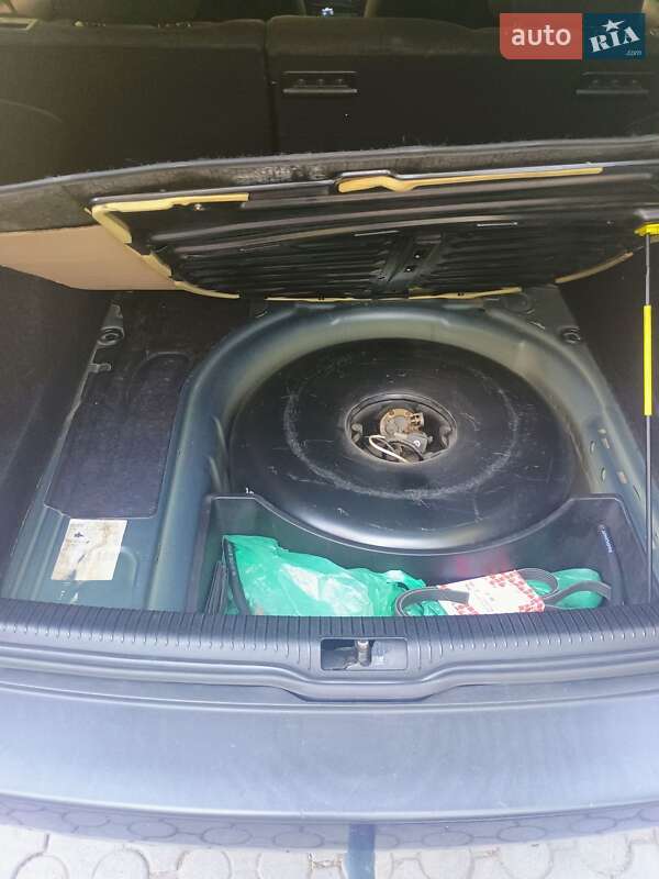 Універсал Volkswagen Golf 2001 в Тернополі
