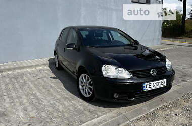 Хэтчбек Volkswagen Golf 2007 в Сторожинце