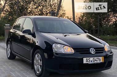 Хэтчбек Volkswagen Golf 2008 в Дрогобыче