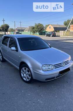 Хетчбек Volkswagen Golf 2003 в Лубнах