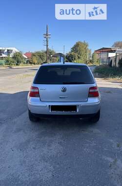 Хетчбек Volkswagen Golf 2003 в Лубнах