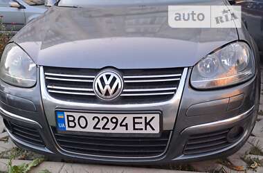 Універсал Volkswagen Golf 2008 в Тернополі