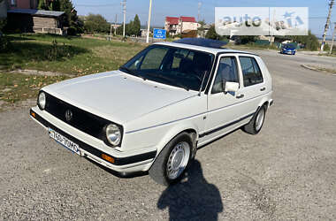 Хетчбек Volkswagen Golf 1987 в Чернівцях