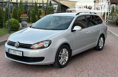 Універсал Volkswagen Golf 2013 в Стрию