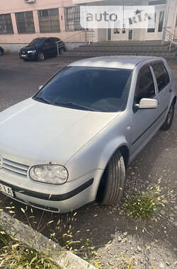 Хэтчбек Volkswagen Golf 2000 в Днепре