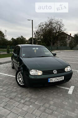 Хэтчбек Volkswagen Golf 2000 в Бродах