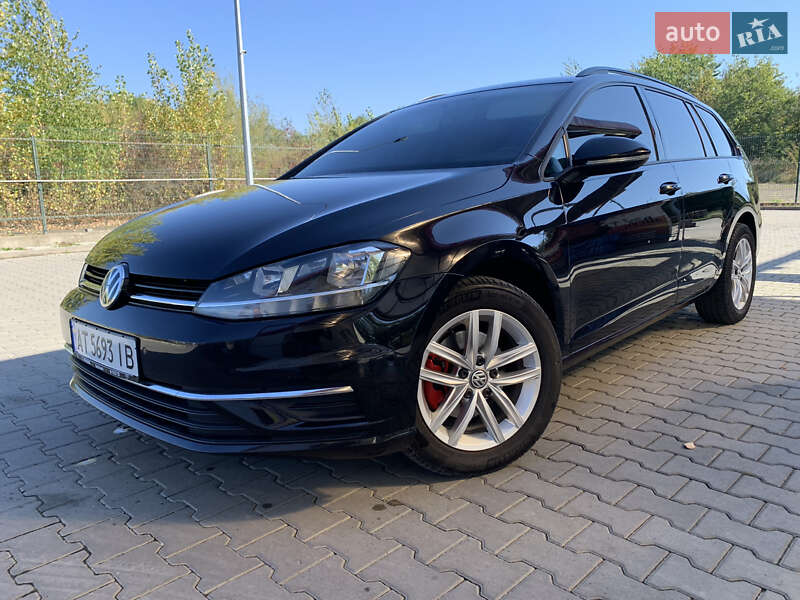 Універсал Volkswagen Golf 2019 в Коломиї