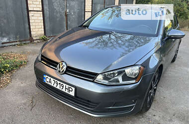 Хетчбек Volkswagen Golf 2014 в Умані