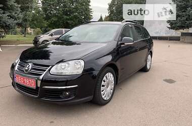 Универсал Volkswagen Golf 2008 в Ровно