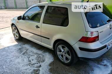 Хэтчбек Volkswagen Golf 1998 в Днепре