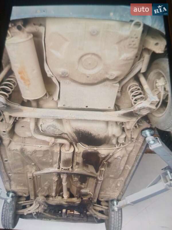 Хетчбек Volkswagen Golf 2001 в Любешові