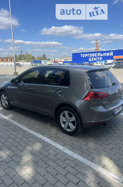 Хэтчбек Volkswagen Golf 2014 в Тернополе