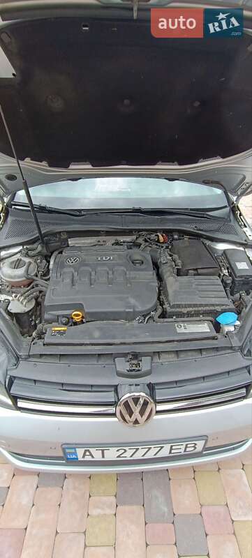 Универсал Volkswagen Golf 2014 в Яремче