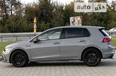 Хэтчбек Volkswagen Golf 2021 в Киеве