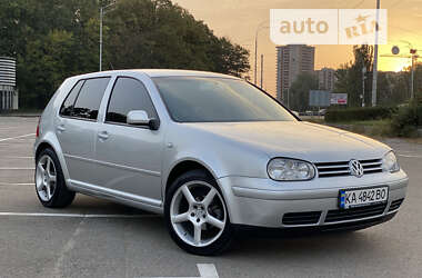 Хетчбек Volkswagen Golf 2003 в Києві