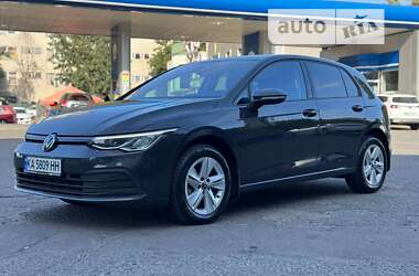 Хетчбек Volkswagen Golf 2022 в Одесі